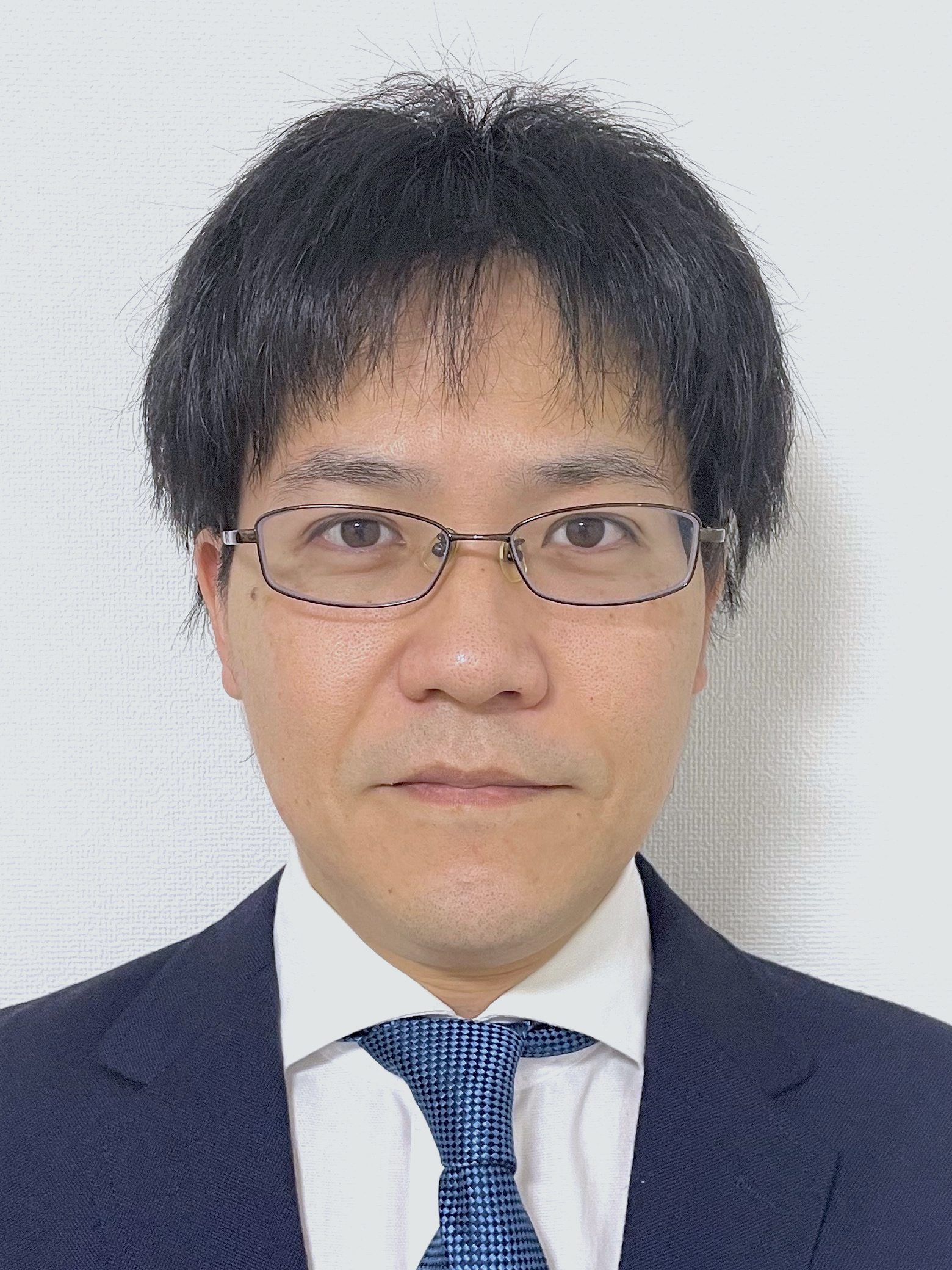 Dr. Ryo YAZAKI